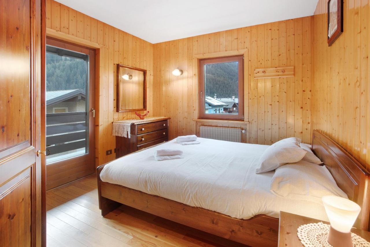 Villa Mountain Chalet Close To Bormio à Valdisotto Extérieur photo